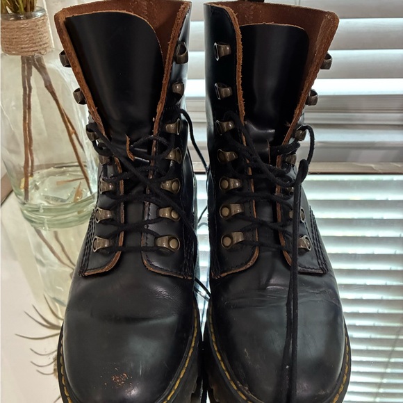 LEONA WOMEN'S VINTAGE SMOOTH LEATHER HEELED BOOTS - Picture 2 of 6